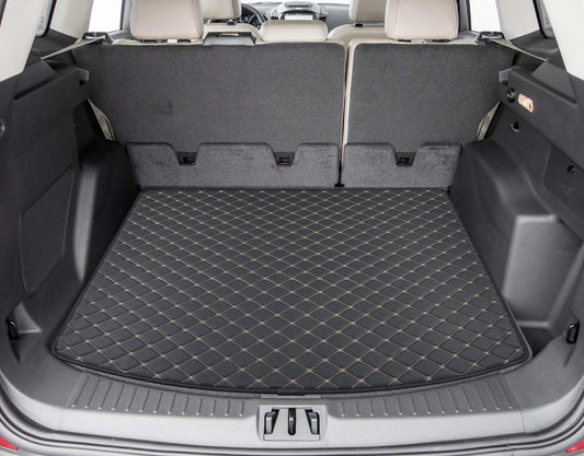 BDK Custom Fit Diamond Stitch Ledertröpfchen / Cargo Liner Mat für Ford Escape (2013 - 2016)