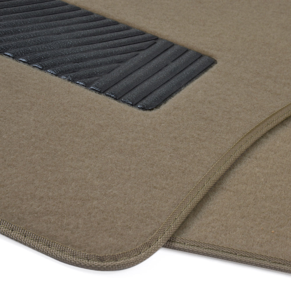 MotorTrend 4-Piece Premium Inter-Lock Backing Teppich Vorderbodenmatten und Hinterbodenmatten