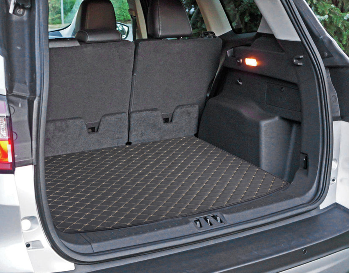 BDK Custom Fit Diamond Stitch Ledertröpfchen / Cargo Liner Mat für Ford Escape (2013 - 2016)