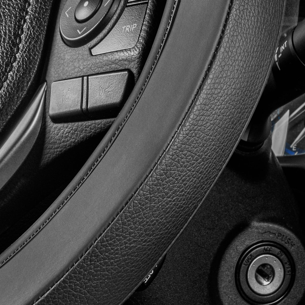 CAT EasyWrap Faux Leather Steering Wheel Abdeckung (Fits 14.5' - 15.5')